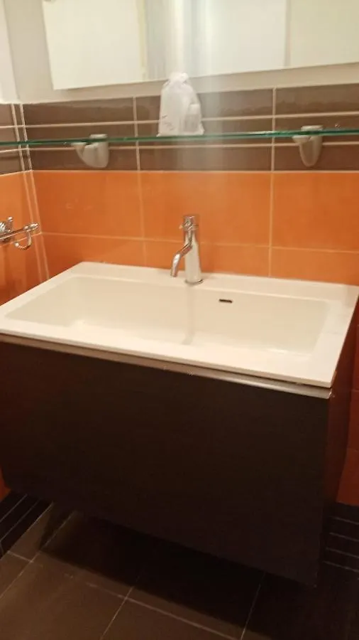 Luxury Home 100 Mq A Stone'S Throw From The Duomo ميلان 0*,  إيطاليا