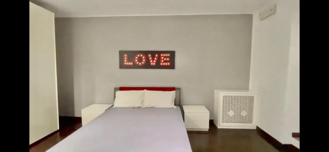 Luxury Home 100 Mq A Stone'S Throw From The Duomo ميلان إيطاليا
