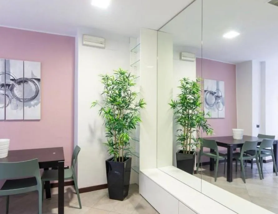 Luxury Home 100 Mq A Stone'S Throw From The Duomo ميلان