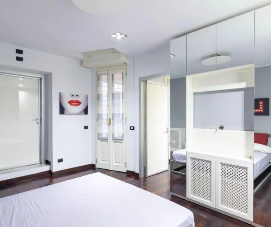 Luxury Home 100 Mq A Stone'S Throw From The Duomo ميلان 0*,  إيطاليا