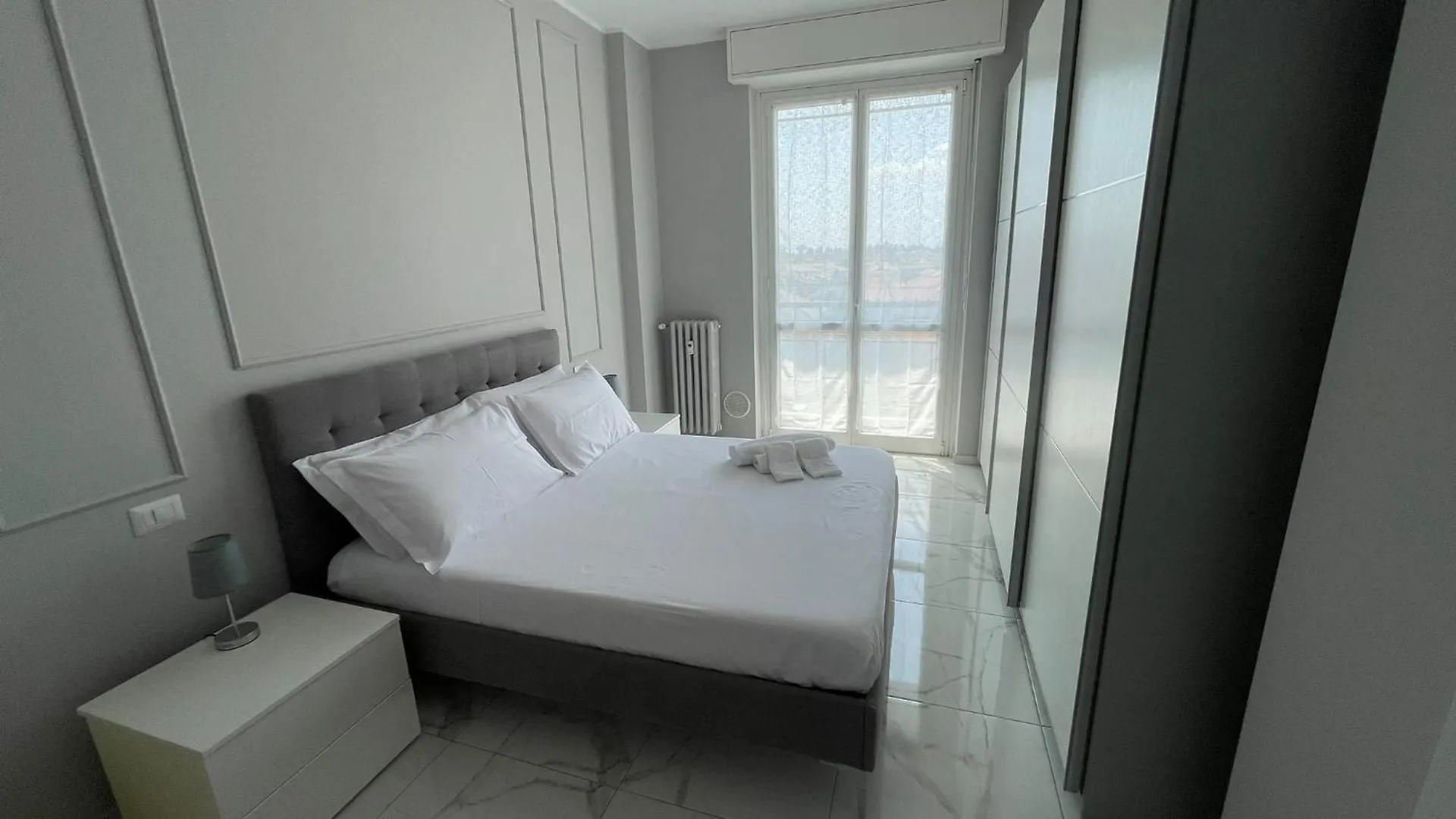 Luxury Home 100 Mq A Stone'S Throw From The Duomo ميلان